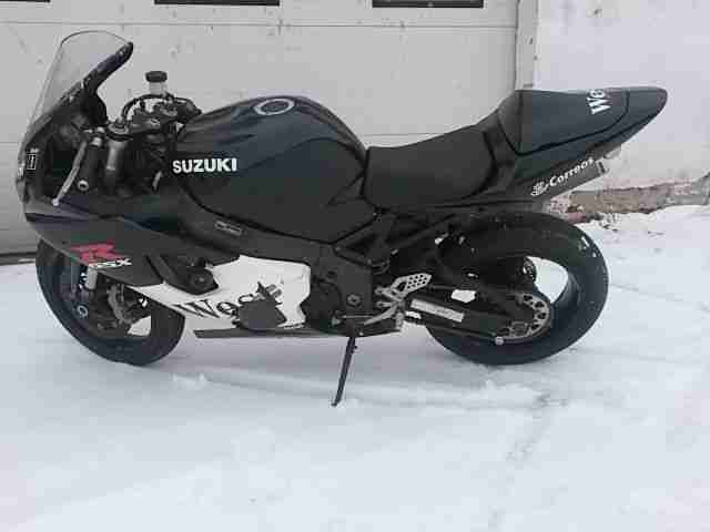 GSX-R 750 K4 erst 6121 KM Rennstreckenumbau