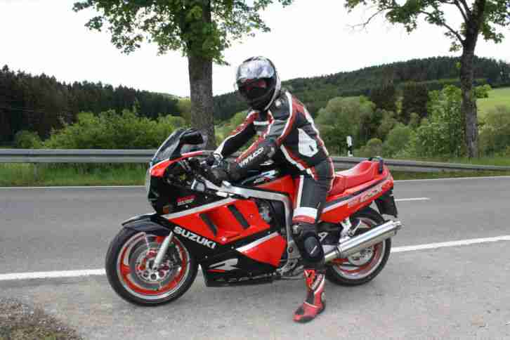 GSXR 1100 GV73C 1100 Suzuki