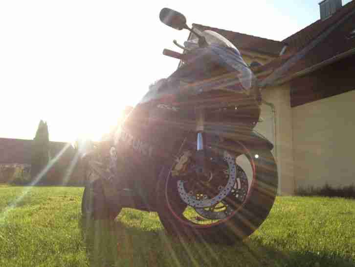 Gebrauchte GSXR 600, Schwarz, 120 PS, Austauschmotor, Motorrad aus Italien.