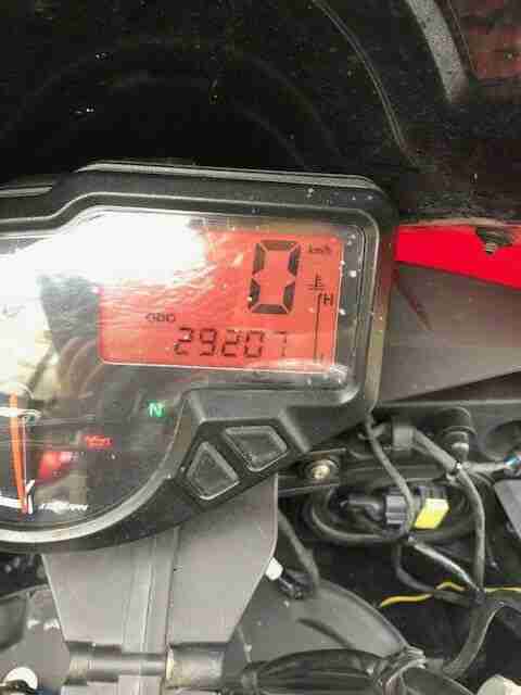 Gepflegte Aprila RS4 125 HU 9/19 mit div. Extras wie Sportauspuff usw