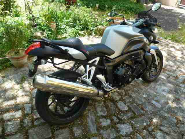 Gepflegte K 1200R TÜV 05/18 Bähr-Sitz, Sportrad, ABS, Scheckheft 54713km