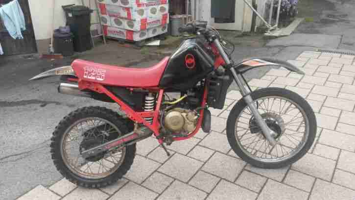 Gilera 125 Bastlerfahrzeug , Motor läuft
