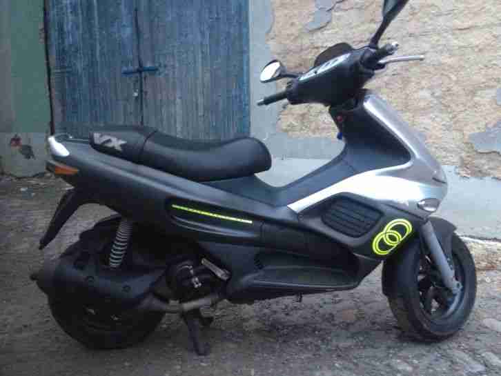 Gilera Runner 125 VX Roller Motorroller Scooter TOP Zustand