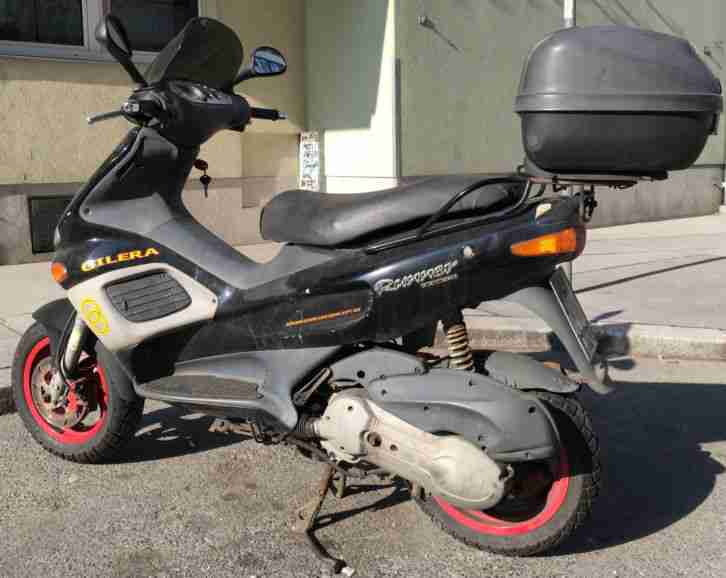 Gilera Runner 180 FXR DD, EZ 2001, Sebac-Gabel, Motorschaden, prima Tuningbasis