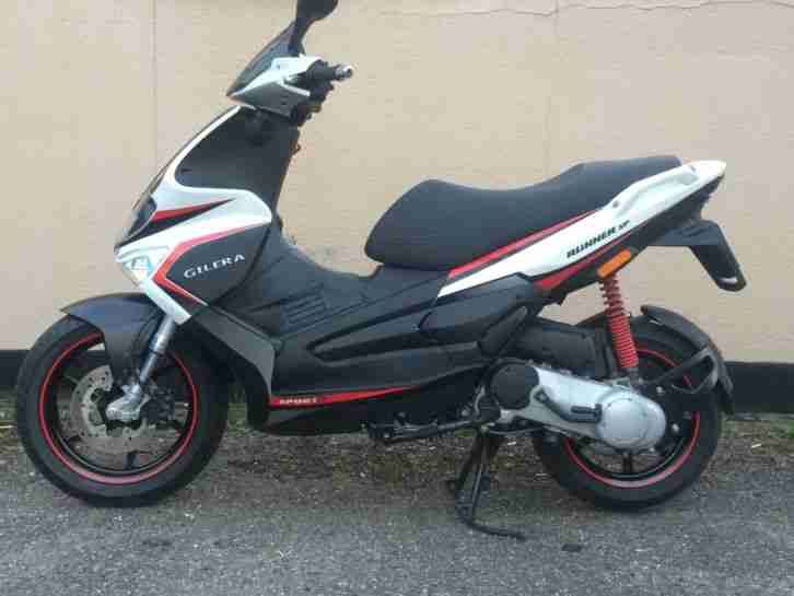 Gilera Runner 50ccm C46 Wie NEU Nur 700 Km