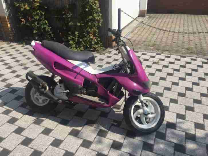 Gilera Runner C14 mit 150ccm Hexagon LC Motor Tuning Roller