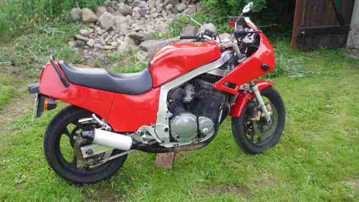 Gixxer Suzuki GSX-R 1100