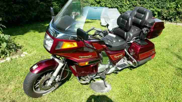 Goldwing? Nein, eine Kawasaki Voyager 1200 XII