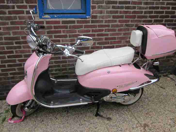 Grande Retro Roller