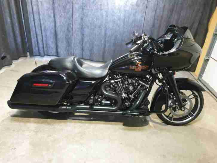 HARLEY DAVIDSON 2017 FLTR ROAD GLIDE