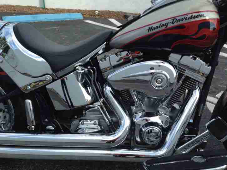 HARLEY DAVIDSON CVO FAT BOY FLSTFSE2 SCREAMIN EAGLE 706KM!!! SAMMLERSTÜCK, 2006