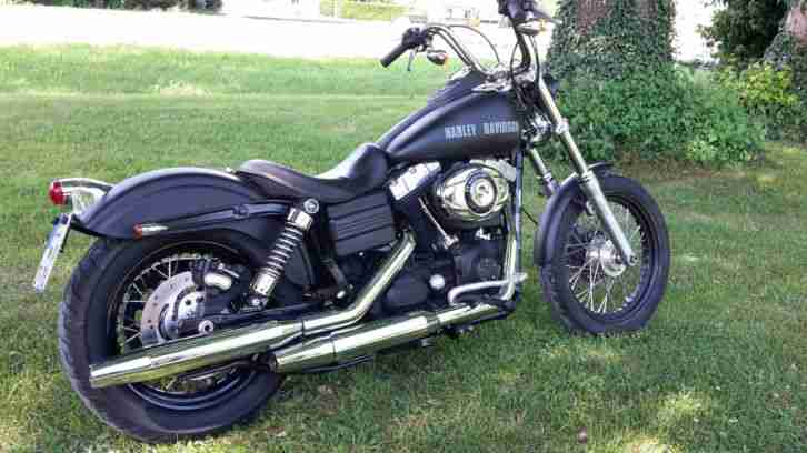 HARLEY DAVIDSON DYNA STREET BOB 2009
