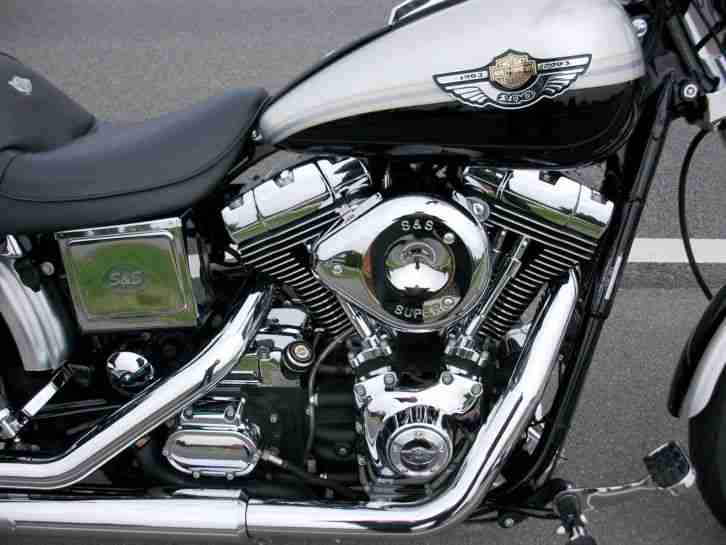 HARLEY DAVIDSON DYNA WIDE GLIDE 100th ANNIV.