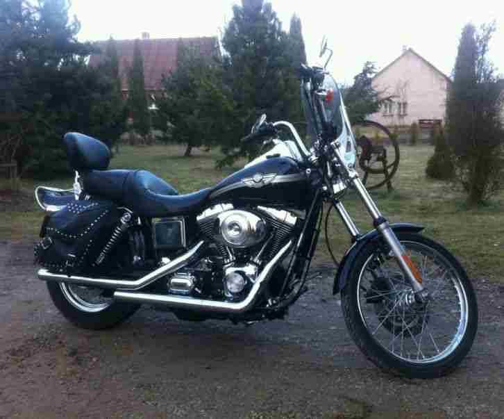 HARLEY DAVIDSON FXDWG MOTORRAD Bj. 2003 kilom.20921