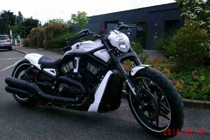 HARLEY DAVIDSON NEUE 2014er NIGHT ROD SPECIAL KOMPLETTUMBAU * HD-GARANTIE**