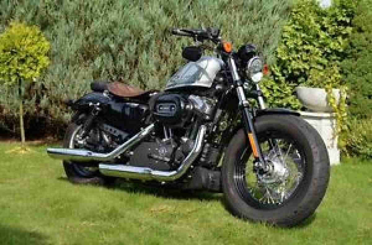 HARLEY DAVIDSON SPORTSTER 48 XL 1200