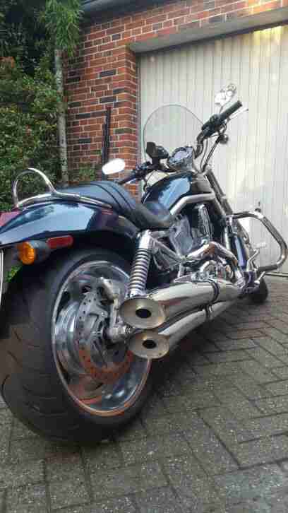 HARLEY DAVIDSON V-ROD VRSCAW ABS 122Ps