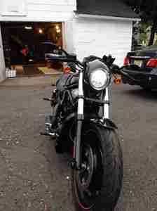 HARLEY DAVIDSON V ROD VRSCDX NIGHT ROD