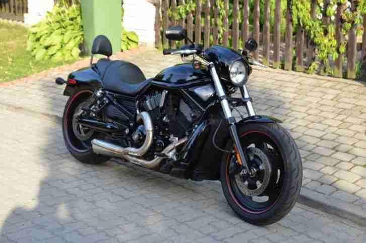 HARLEY NIGHT ROD SPECIAL VRSCDX BJ.2008 NUR 6.500 meilen V&H 2in1