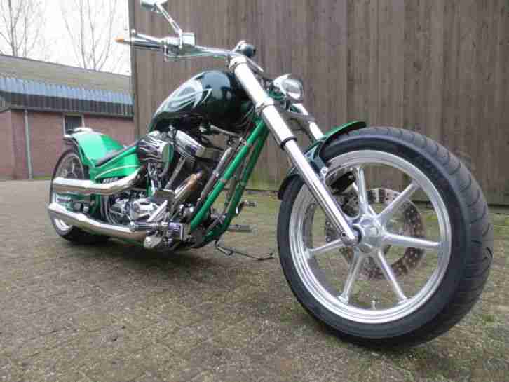 HD Custom Bike Ghettoblaster 1700cc Revtech, 6-Gang 300-er H-Reifen 2004