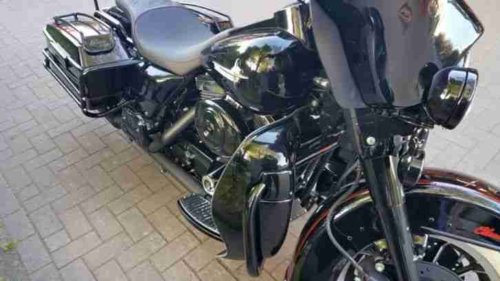 HD E-Glide Classic ( TÜV Neu bis März 2017 )