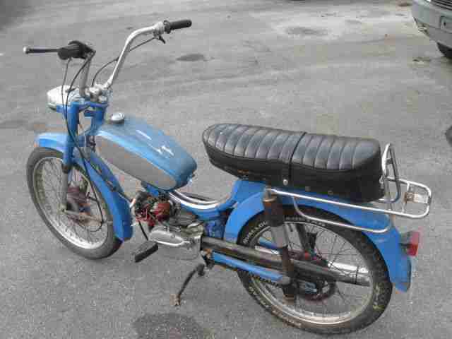 HERCULES Mofa MP4 Typ 532 Baujahr 1974 OHNE Papiere wie abgebildet MOTOR dreht