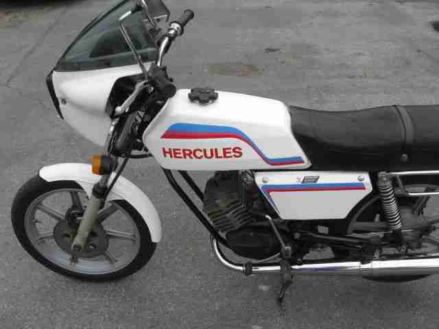 Hercules Typ 686