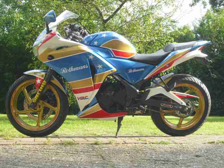 CBR 250 R HRC Rothmans Einzelstück