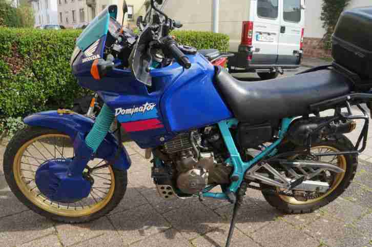 Honda Dominator RD