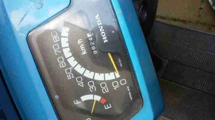 Honda LEAD ROLLER
