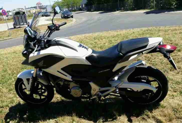 HONDA NC 700 X WEISS