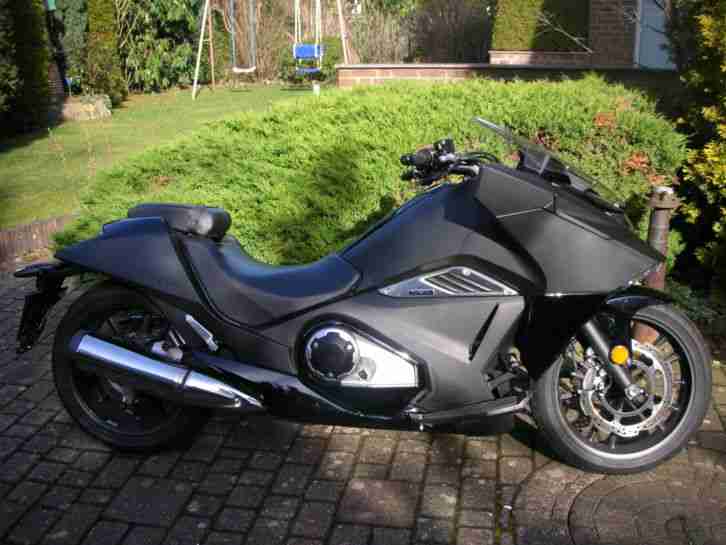 HONDA,NM4,VULTUS,NM,4,NC,750,CUSTOM,CRUISER,AUTOM.,DOPPELKUPPLUNGSGETRIEBE,490KM