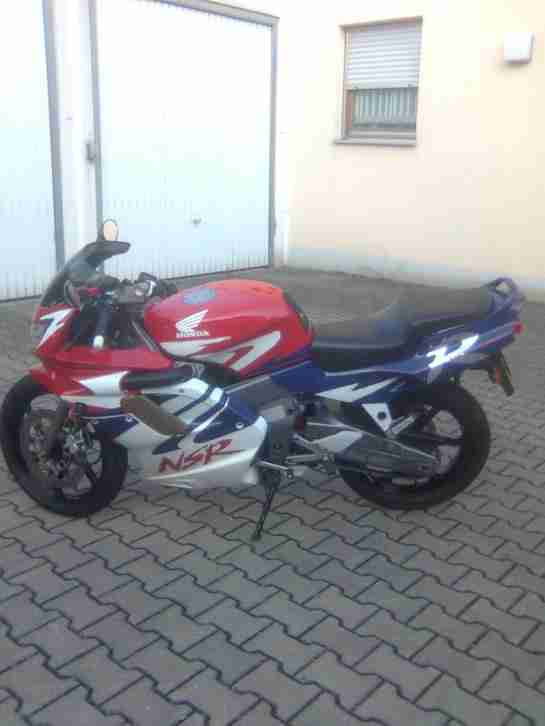 HONDA NSR 125 Bj 7/98 TÜV 7/2019 GUTER ZUSTAND