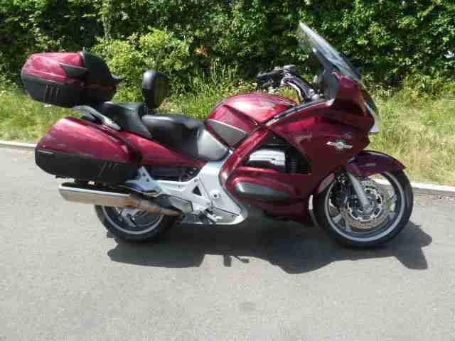 Honda ST1300A PAN