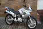 VARADERO XL 125 V SILBER OFFEN 15 PS