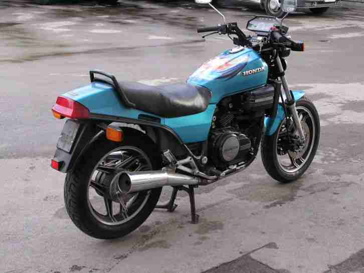 HONDA VF750 S