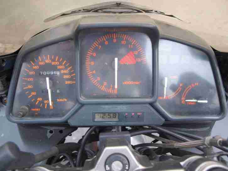 HONDA VFR 750 RC24 EZ 89 TÜV 10/15 70.200 km