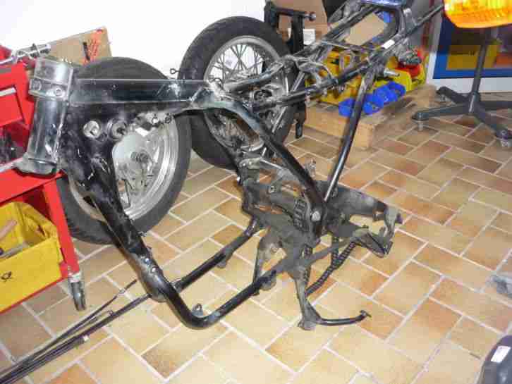 HONDA XBR 500 Fahrgestell. Unfall frei TÜV 12/16