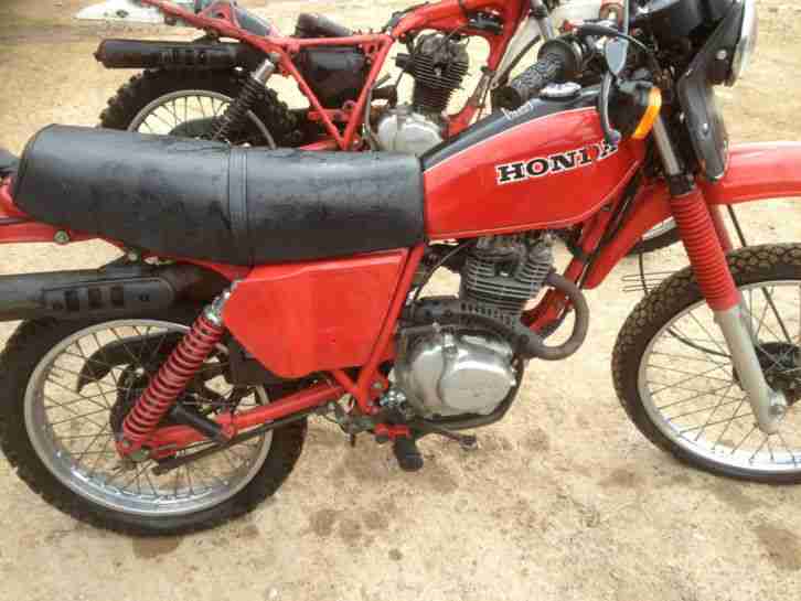 XL 185 S MOTORRAD 2 STÜCK EZ 1983 12 KW