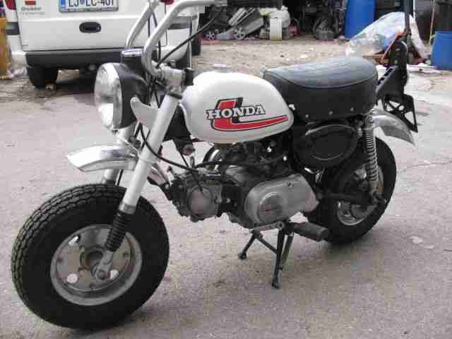 HONDA Z 50 MONKEY