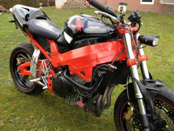 HONDA cbr 900 RR SC44, streetfighter tuning unfall
