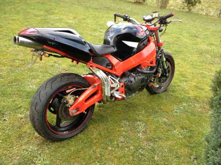 HONDA cbr 900 RR SC44, streetfighter tuning unfall