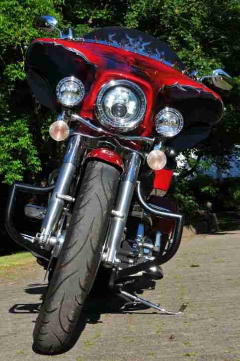 Harley Bagger Ultra Electra E- Road-Glide Screamin Eagle/ CVO/ Kodlin/ Airbrush