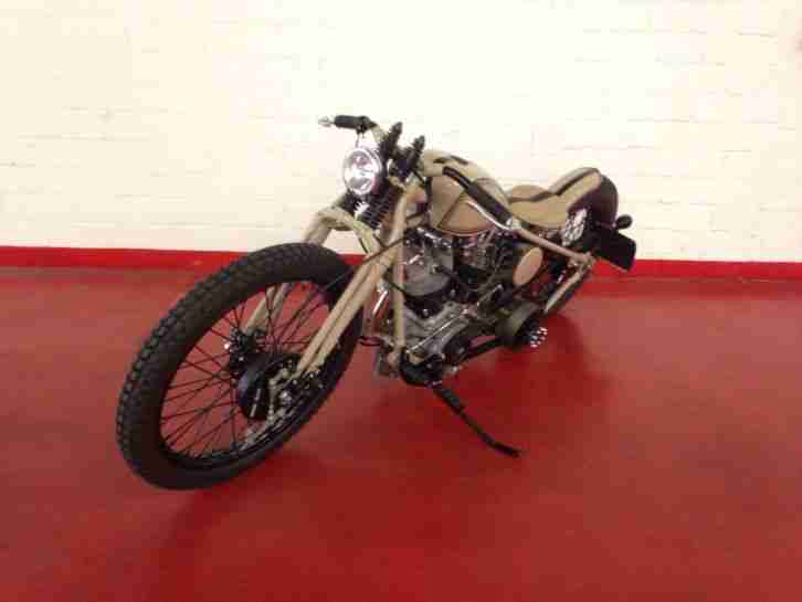 Harley Davidson 1954 Bobber Boardtracker Bratstyle schlank u minimalistisch