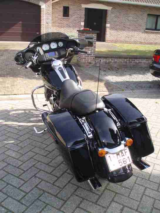 Harley Davidson 2014 FLHX "Rushmore" wie neu , EU International model 5HD EURO 3