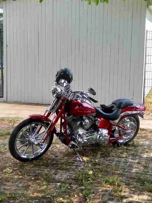 Harley Davidson CVO FXSTSSE Screaming Eagle Baujahr 2006