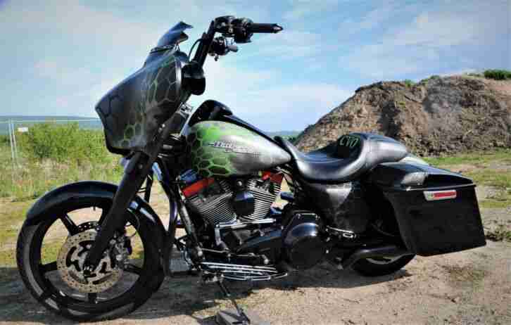 Harley Davidson CVO STREETGLIDE SPECIAL