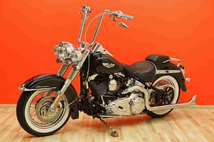 Harley Davidson Deluxe FLSTN 2007 Softail Twin Cam Top Zustand