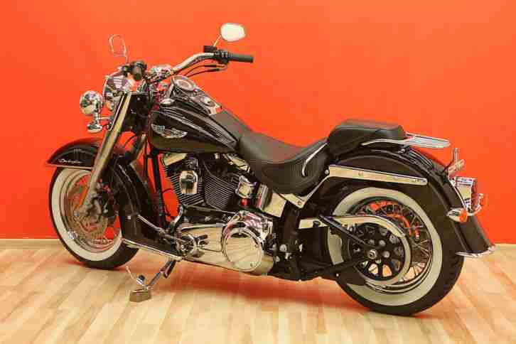 Harley Davidson Deluxe FLSTN 2009 Softail Twin Cam Top Zustand