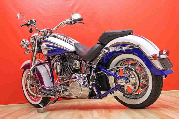 Harley Davidson Deluxe FLSTNSE CVO 2014 Softail Screamin Eagle 110 Twin Cam